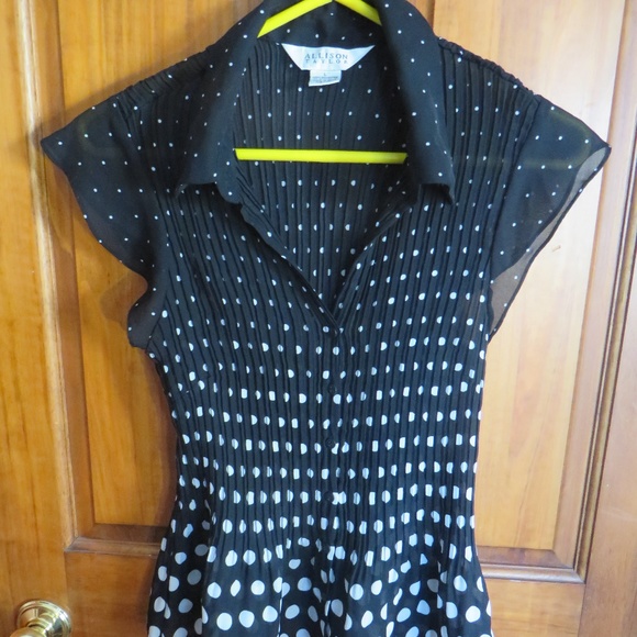 Allison Taylor Blouse - Picture 1 of 3